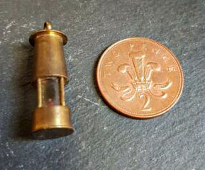 Mini-Miners-Lamp.jpg