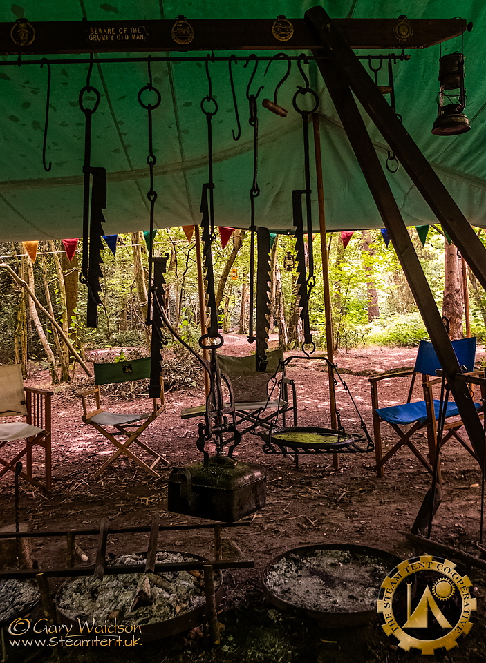 The Fire Rig - Steam Tent Corner at the Bushmoot 2024 - The Steam Tent Co-operative. © Gary Waidson - www.Steamtent.uk