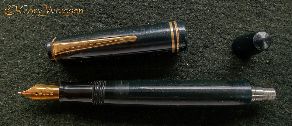Parker Victory fountain pen  -  The Steam Tent Co-operative.  Gary Waidson - www.Steamtent.uk